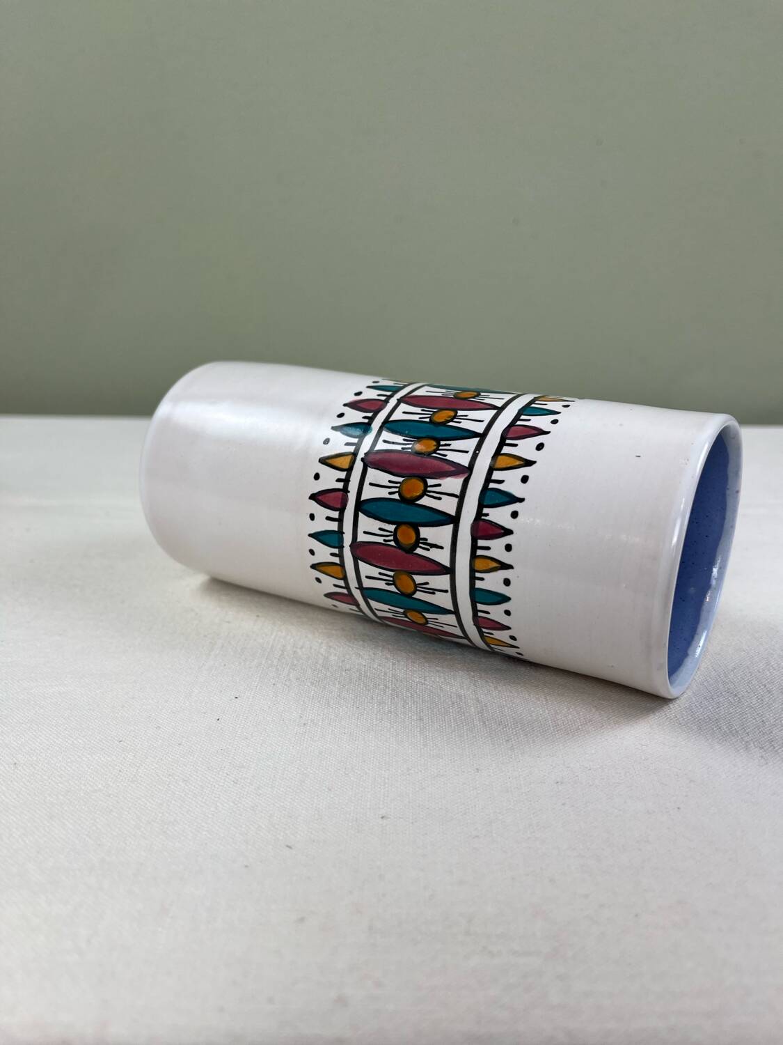 Vase artisanal ethnique