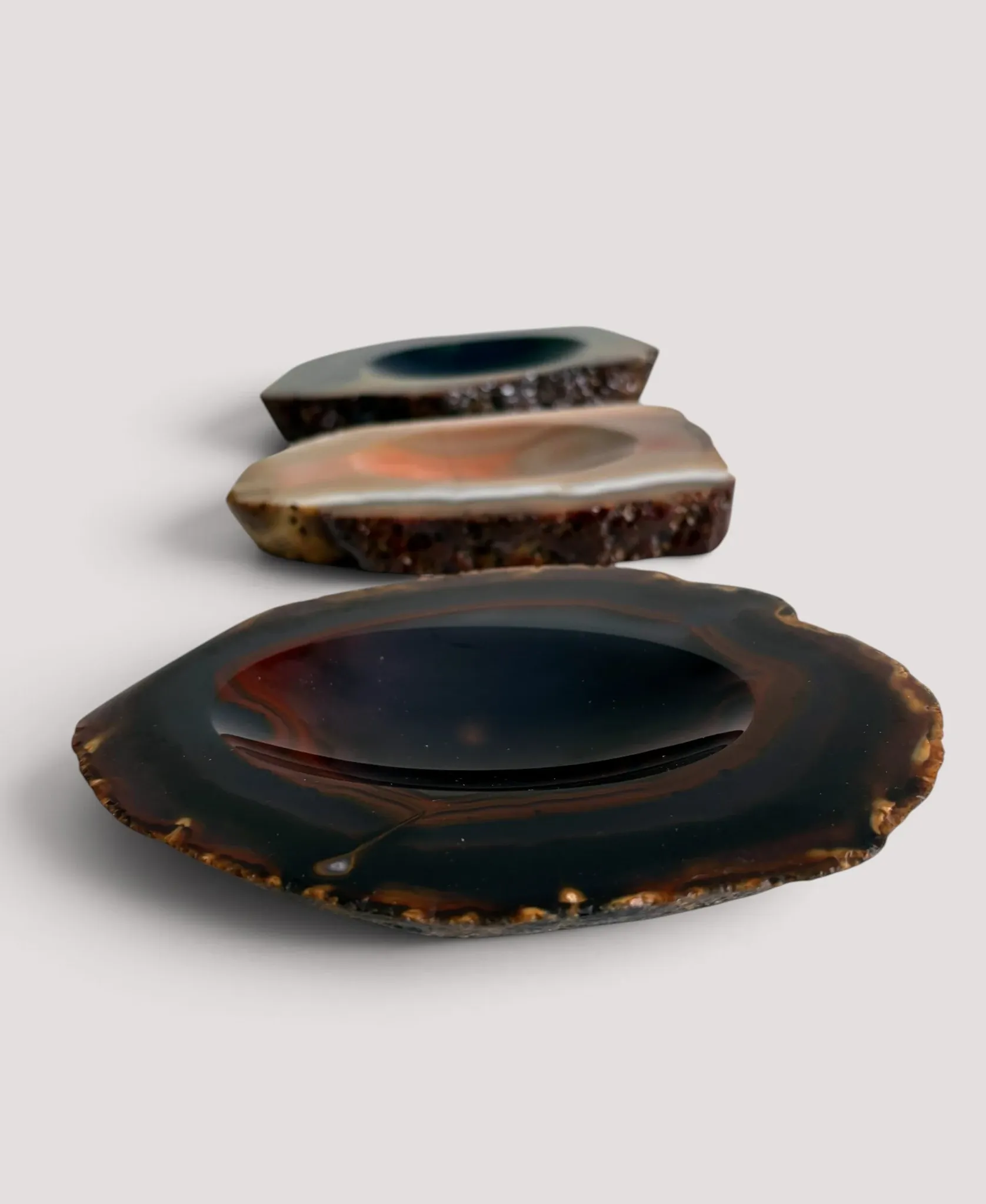 1970s Italian Agate Ashtrays/ Vide-Poche, Set of Three Natural Stone Trays