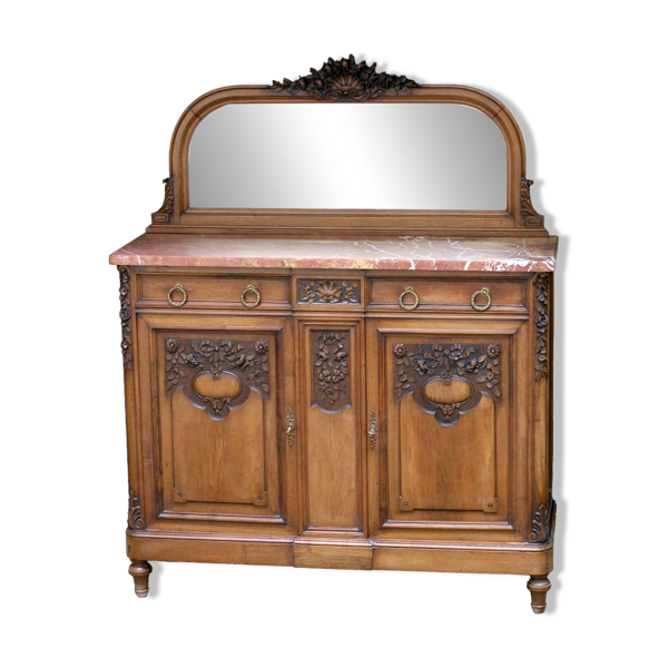 Buffet avec miroir en noyer massif. Fin XIXeme, bel ouvrage.