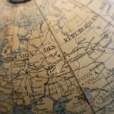 Taride terrestrial globe 1962 aluminum base