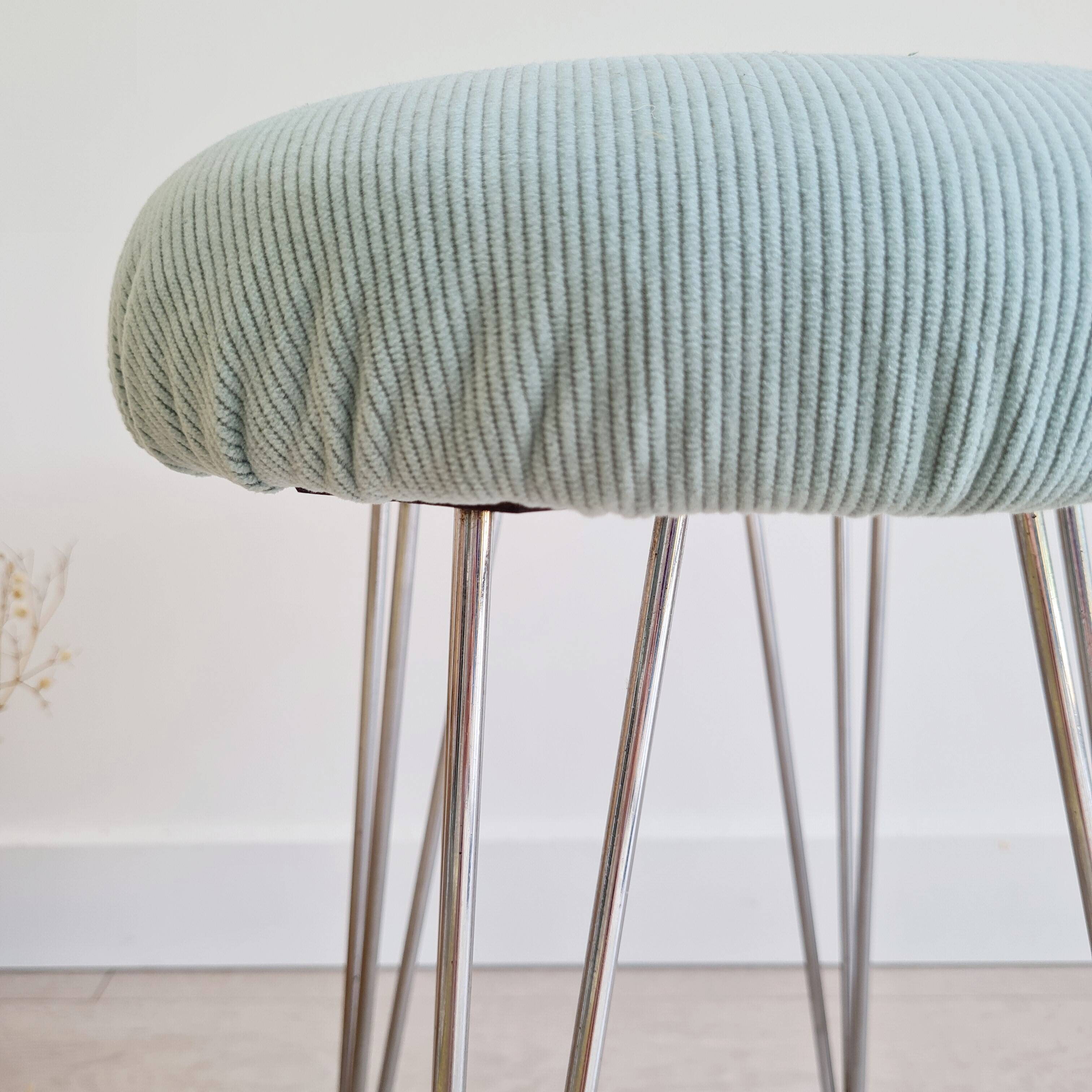 Vintage metal and blue velvet stool, 1960s.