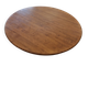 Une table ronde d’ébéniste aux dimensions et à la robustesse hors du commun