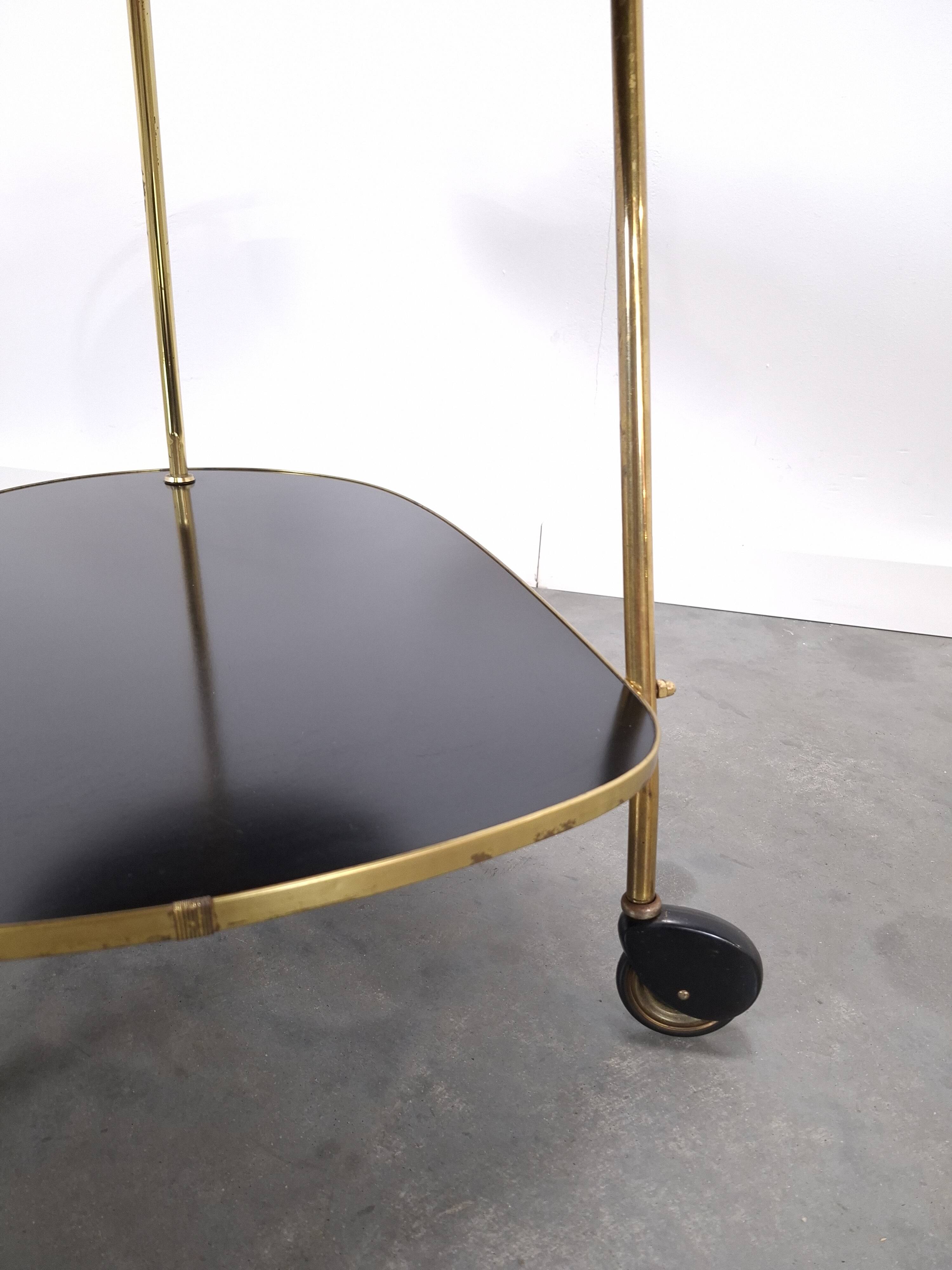 Ilse Möbel trolley met zwart wit formica vintage