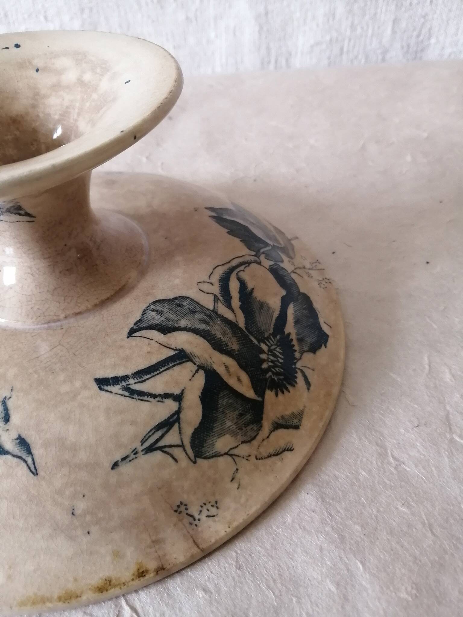 antique compote dish with floral decoration, diameter 21 cm