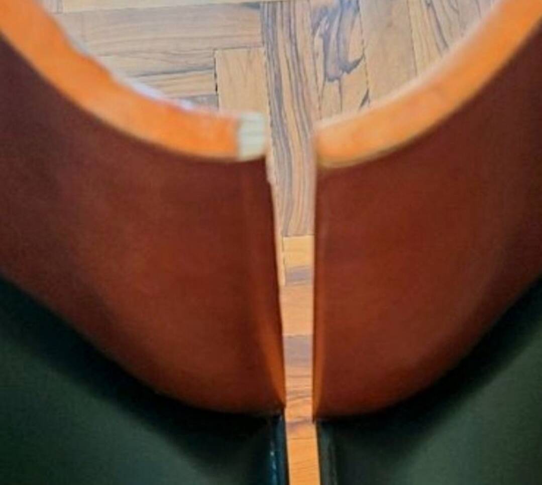 Toscana chairs designed by Piero Sartogo for Saporiti