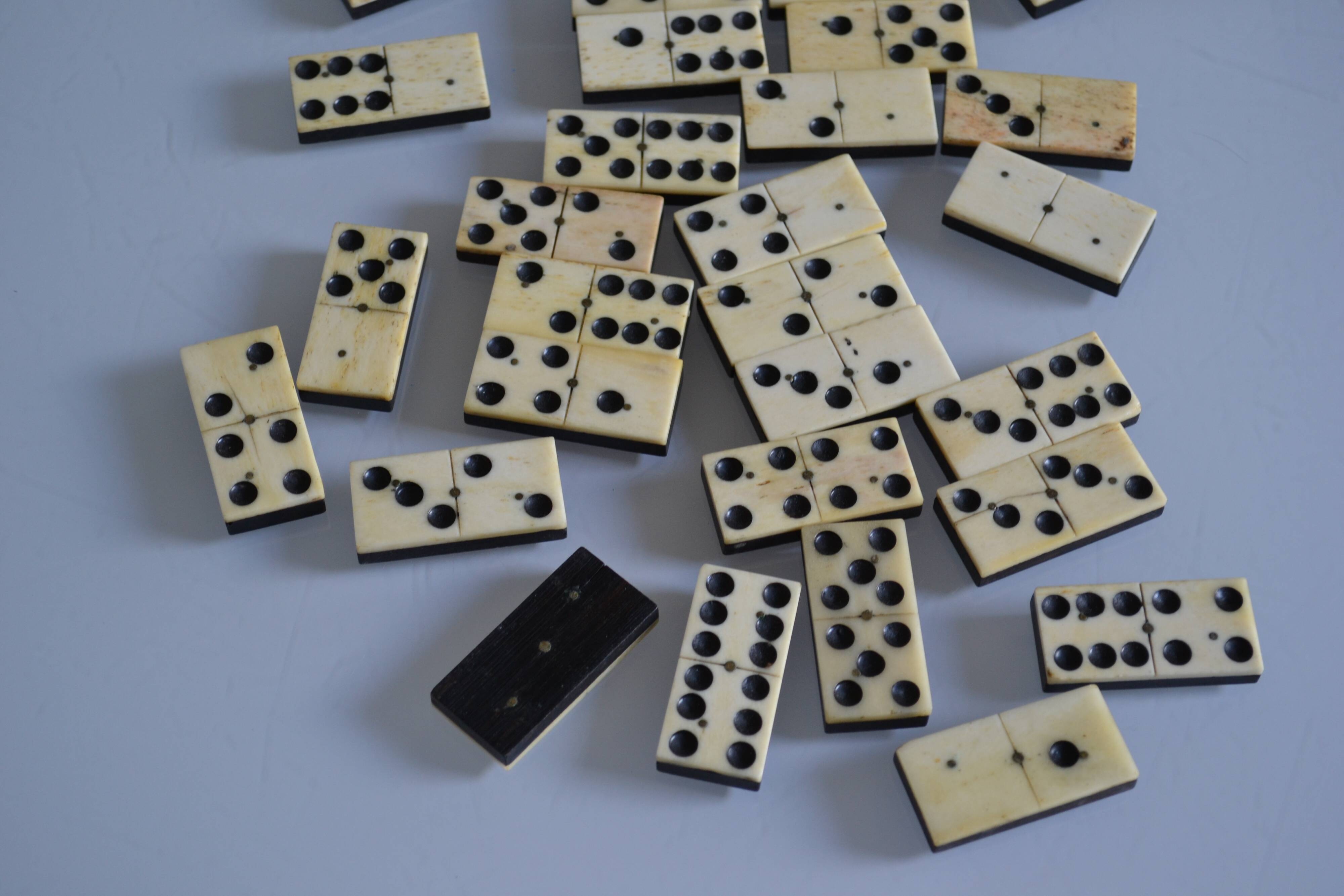 Antique ebony, bone and brass domino set + wooden box