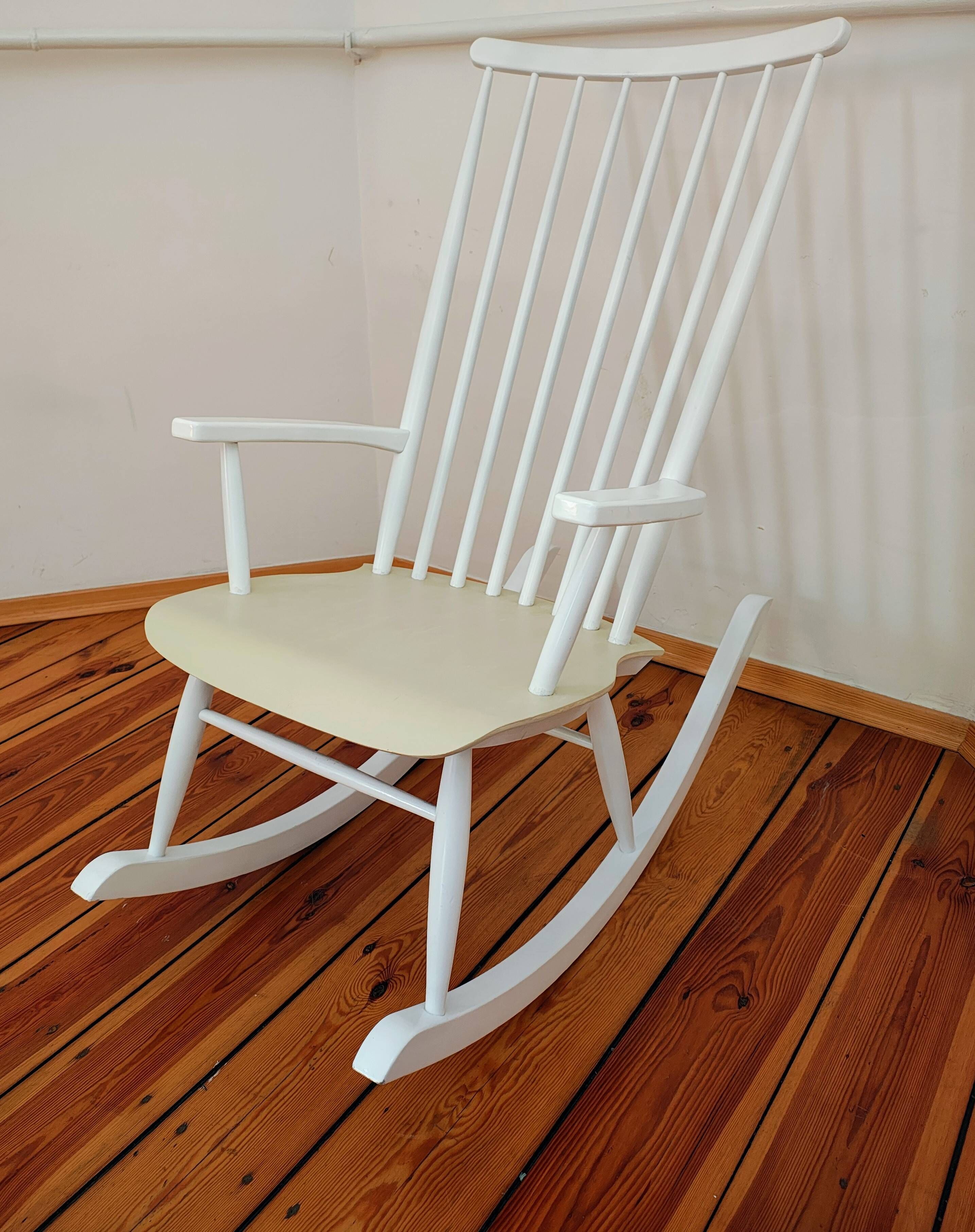 Vintage Rocking Chair from Varjosen Puunjalostus dla Uusikylä1960s