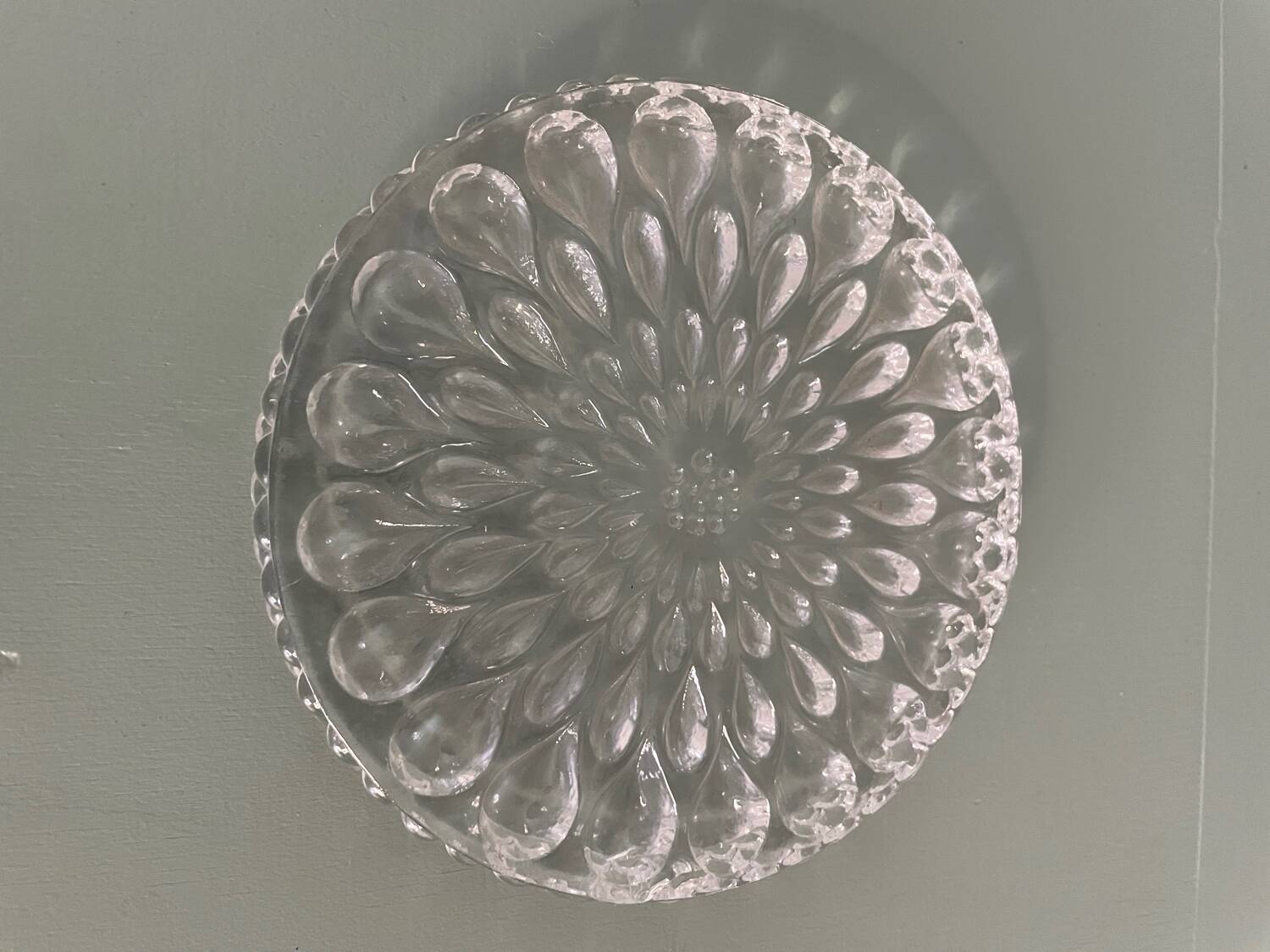 1 crystal coaster from Baccarat