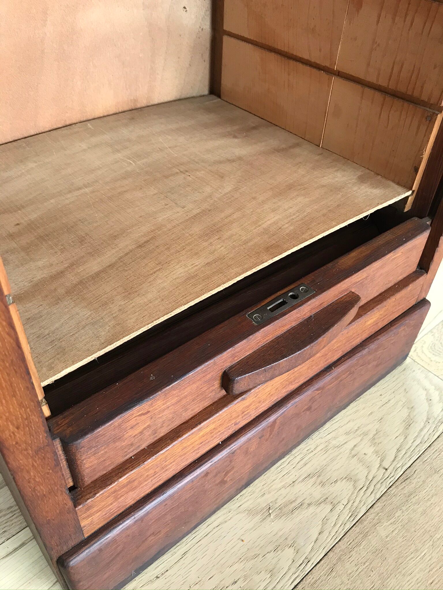 Vintage curtain binder in solid oak 5 shelves