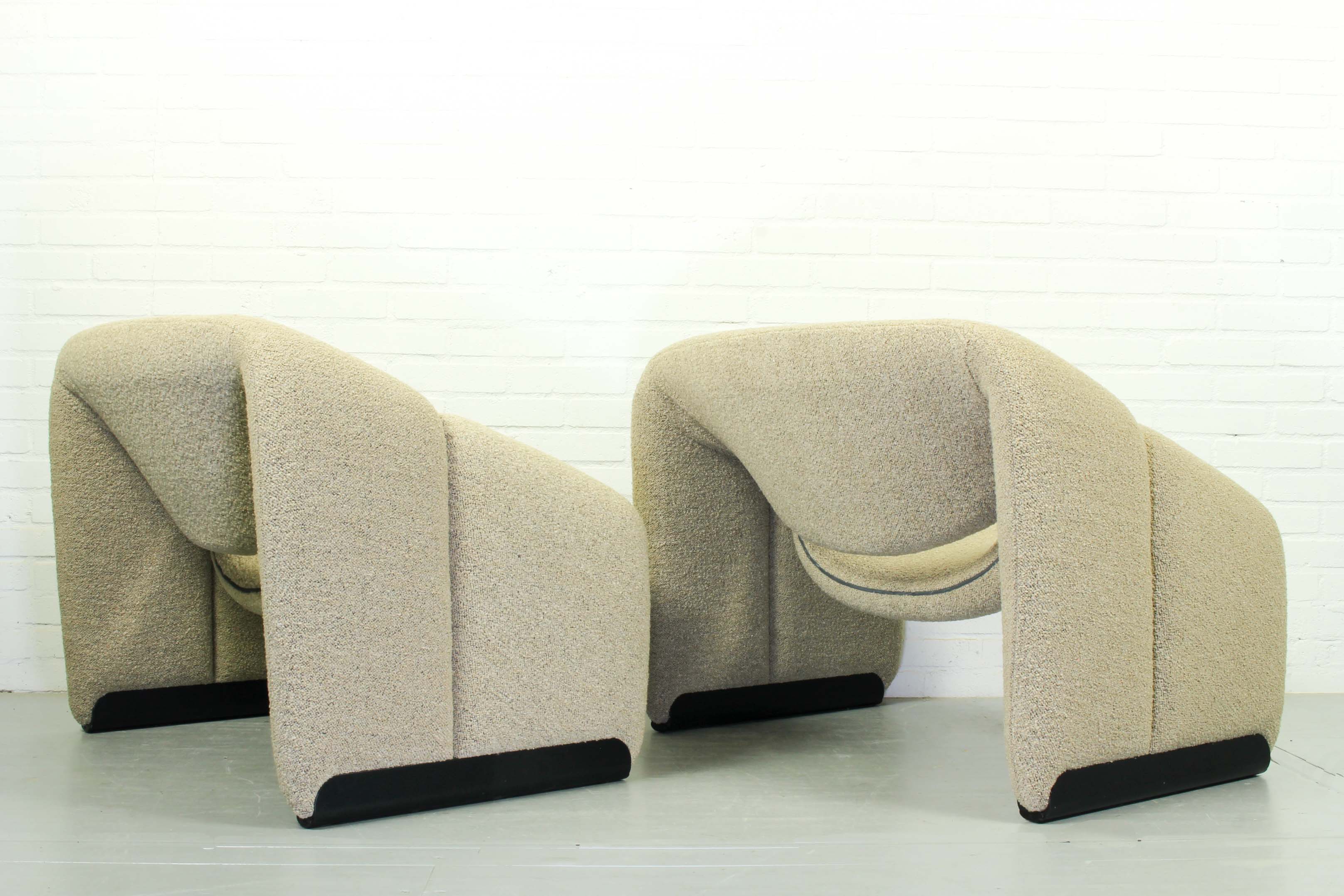 Pierre Paulin pair of F598 Groovy lounge chairs for Artifort, The Netherlands