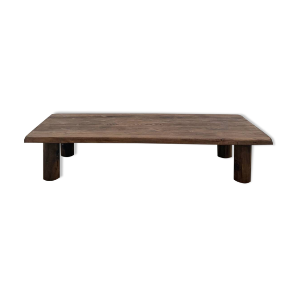 Table basse moderniste en orme massif, piètement cylindrique pin, années 70