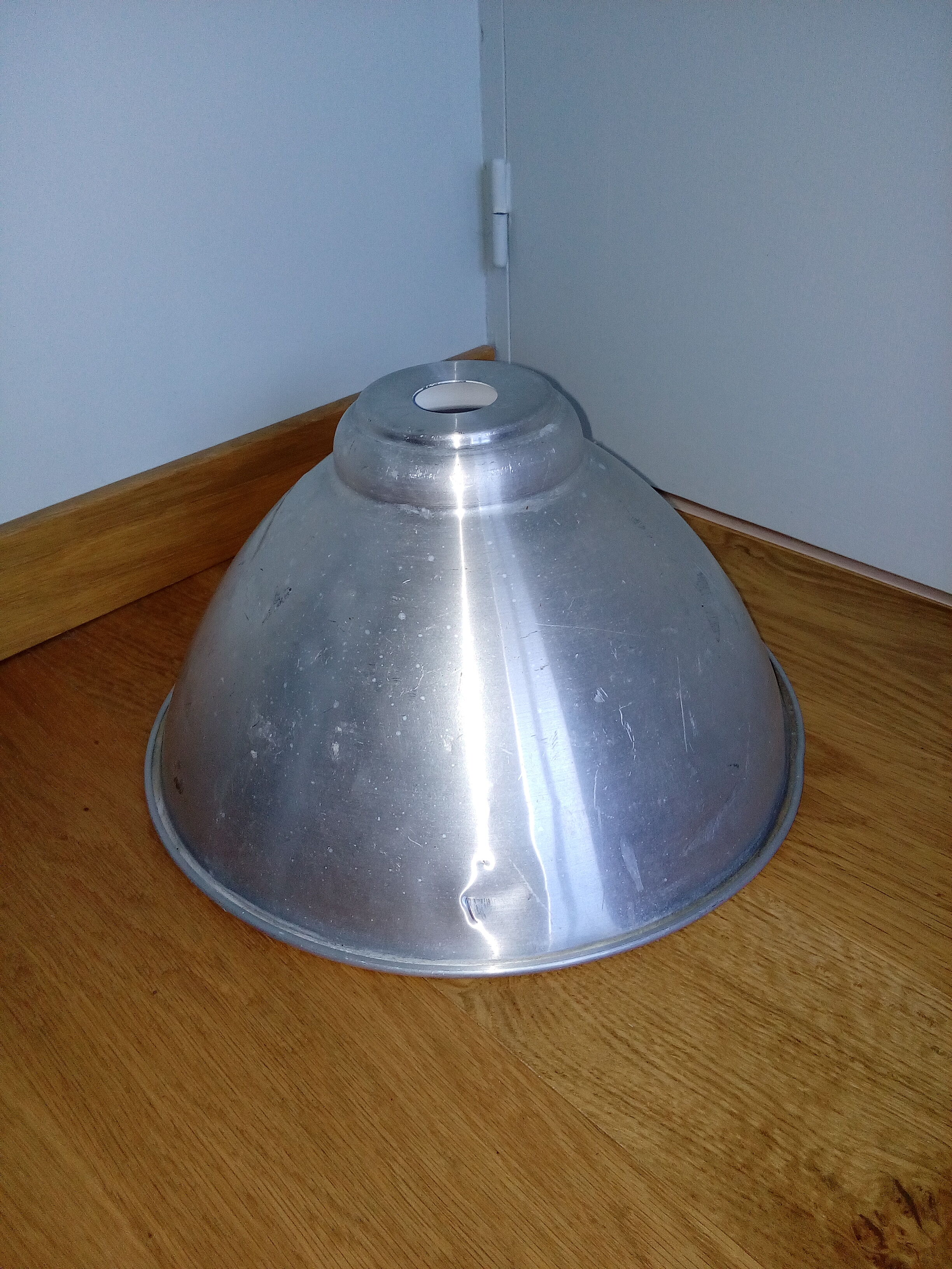 Aluminium industrial day offs