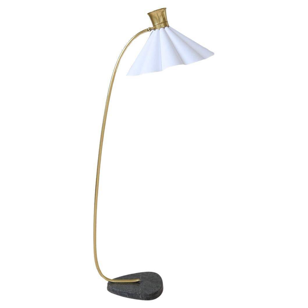 Curved mid-century floor lamp in brass and stone