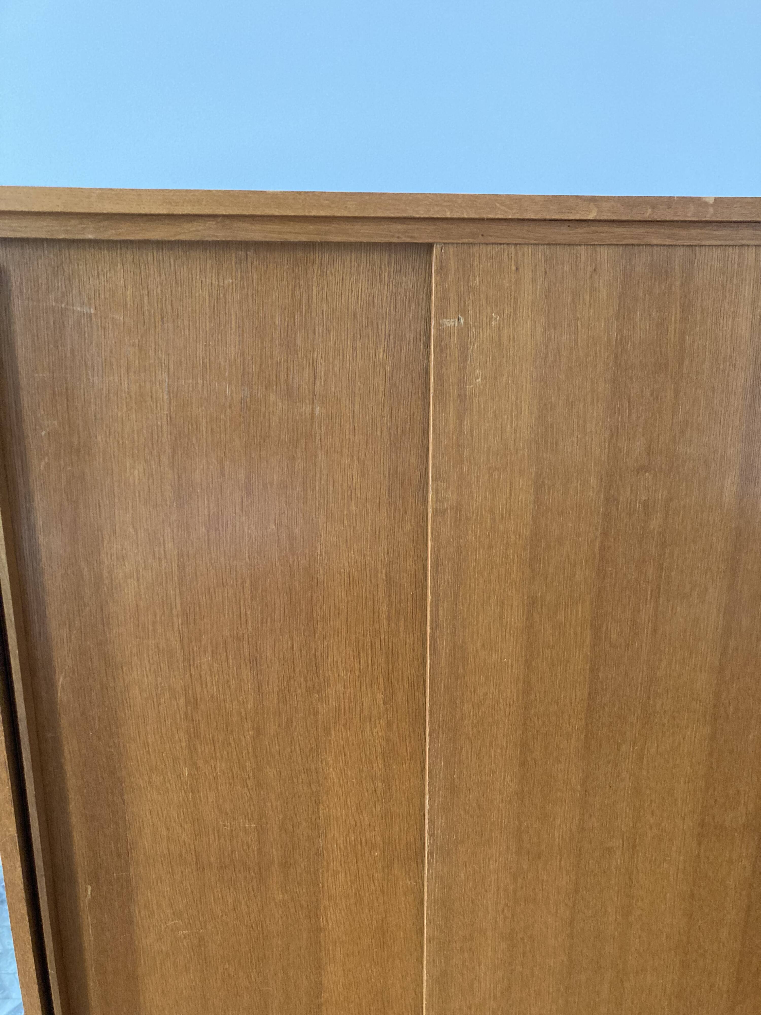 Wardrobe feet compass sliding doors