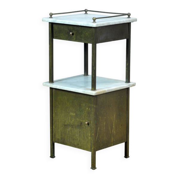 Table de chevet en laiton, vers 1900