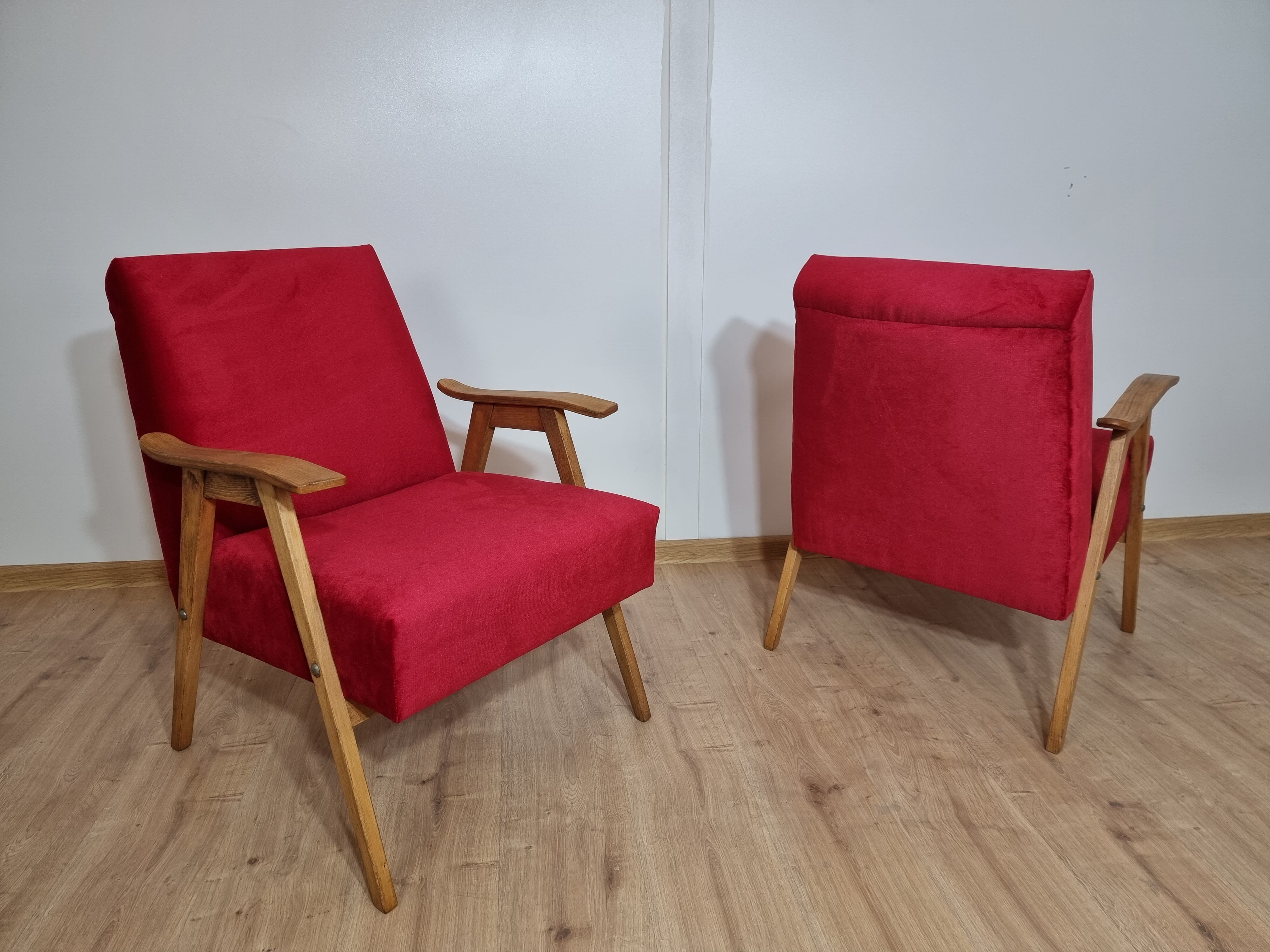 Pair of armchairs by Tatra Nabytok