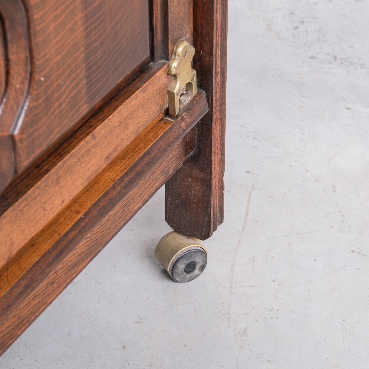 Guillerme et Chambron Oak Mid-Century French Bar Cabinet