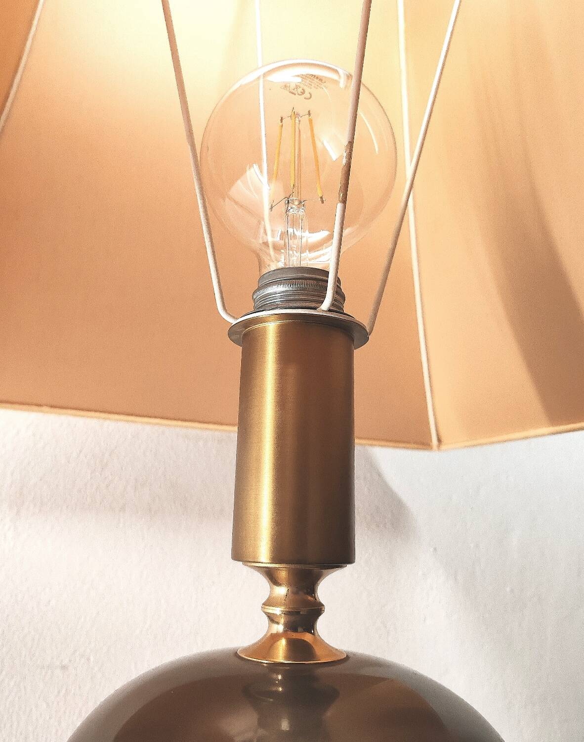 Large Regency black marble barber lamp