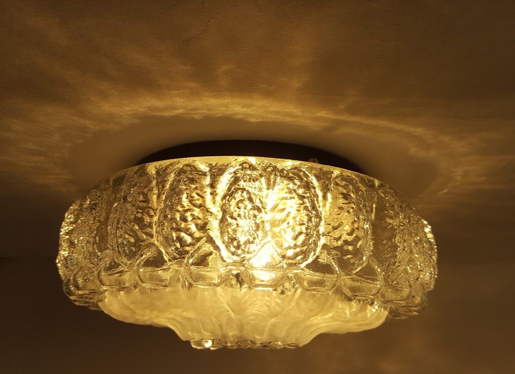 ceiling light