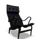 https://www.vinterior.co/furniture/seating/armchairs/bruno-mathsson-pernill