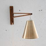 Wooden wall light with adjustable arm