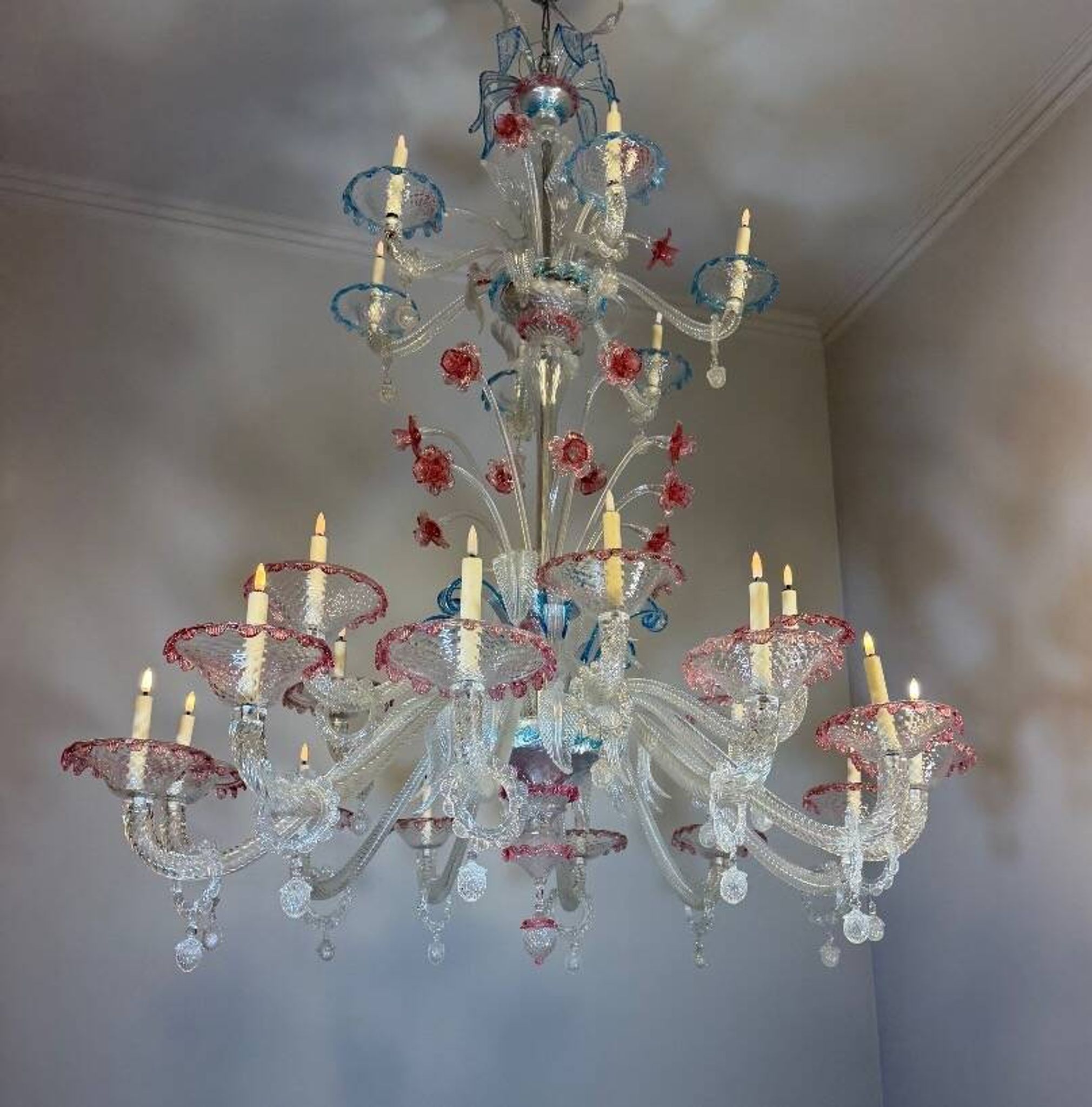 Grand lustre vénitien en verre de Murano multicolore,vers 1920