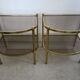 Paire de tables d’appoint en laiton et verre fumant des années 70