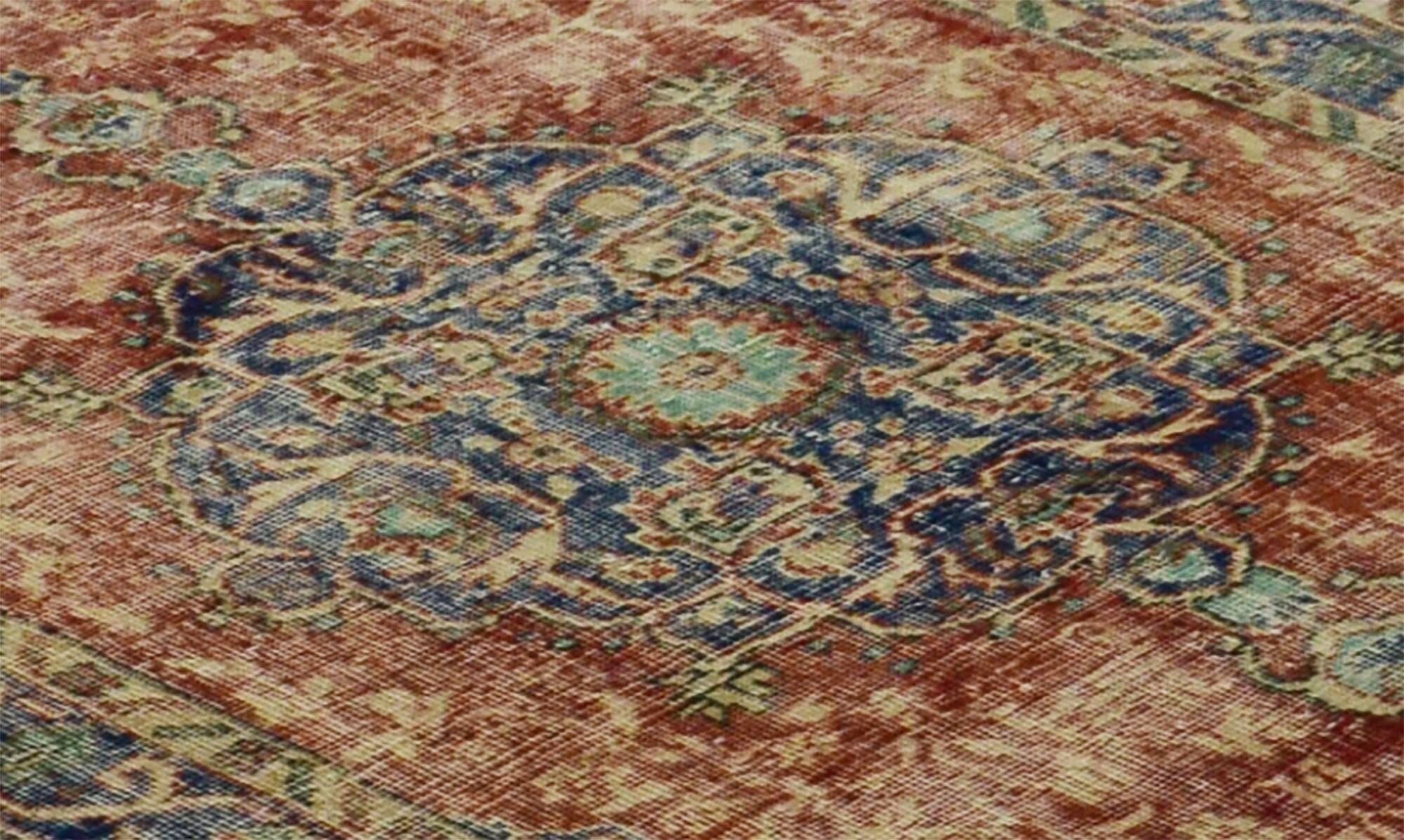 Turkish Anatolian Handmade Vintage Area Rug 200 cm x 118 cm