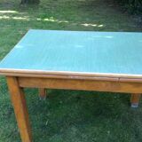Kitchen table