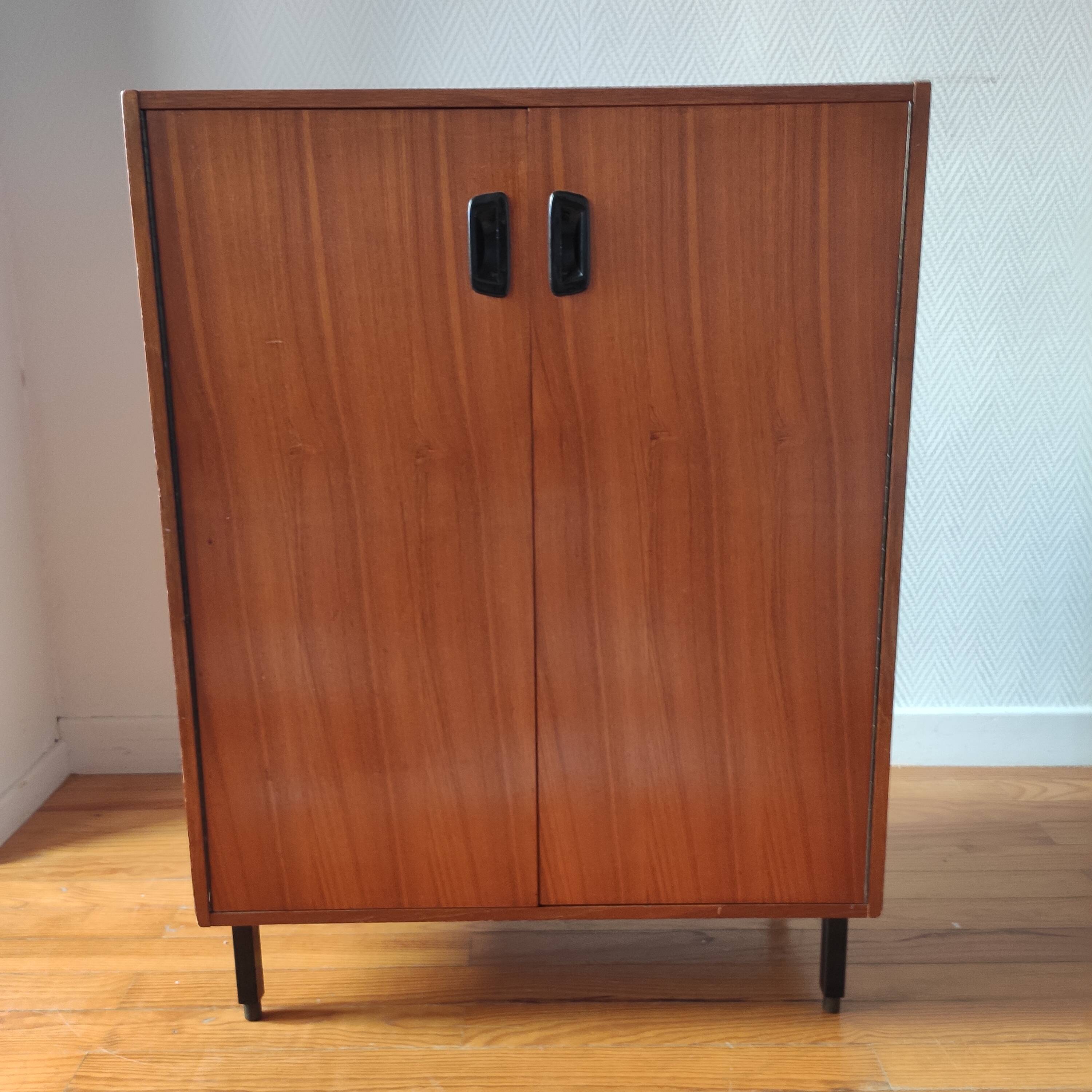 Small Scandinavian chest of drawers 1960