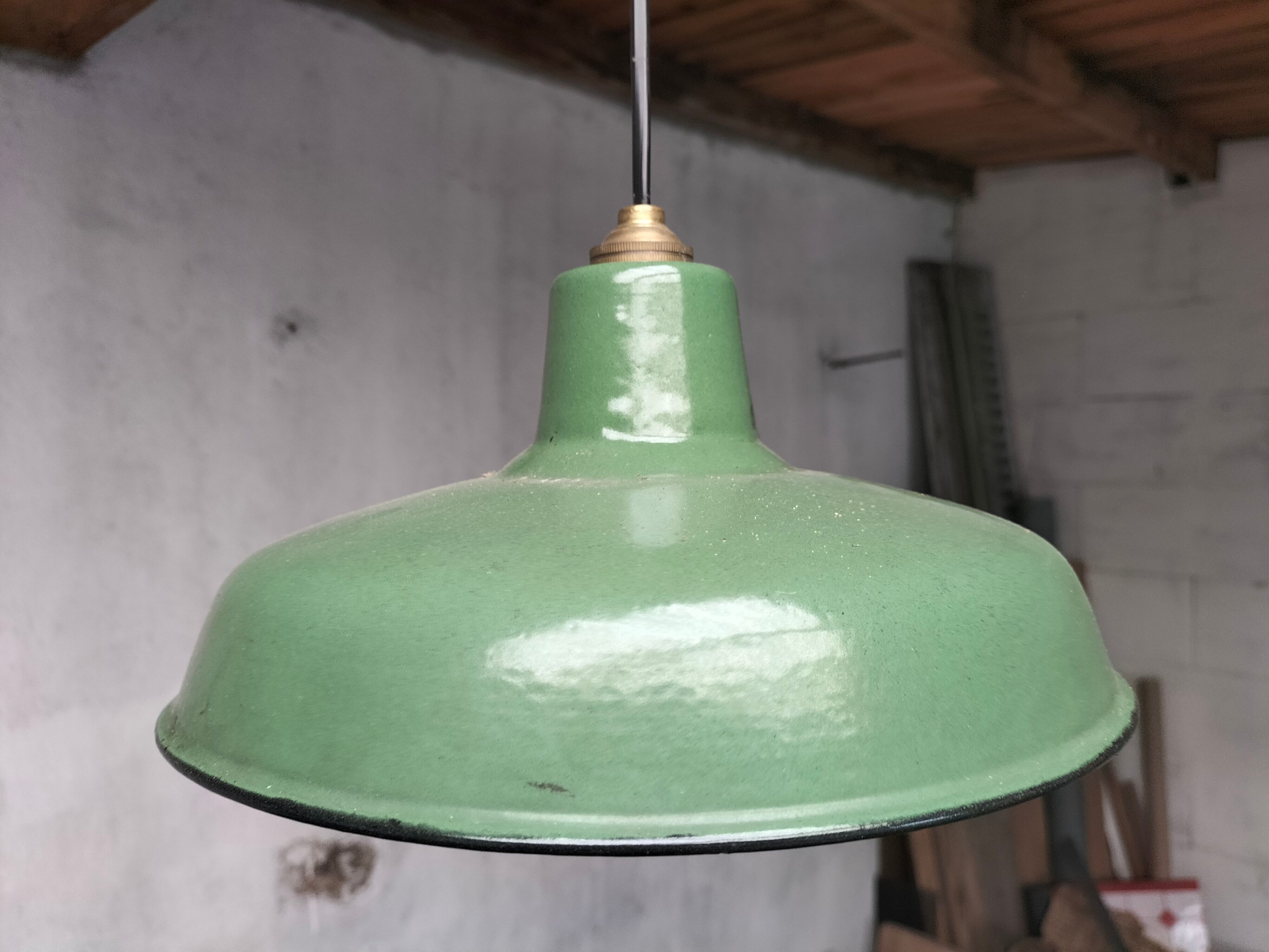 Paire de lampes industrielles
