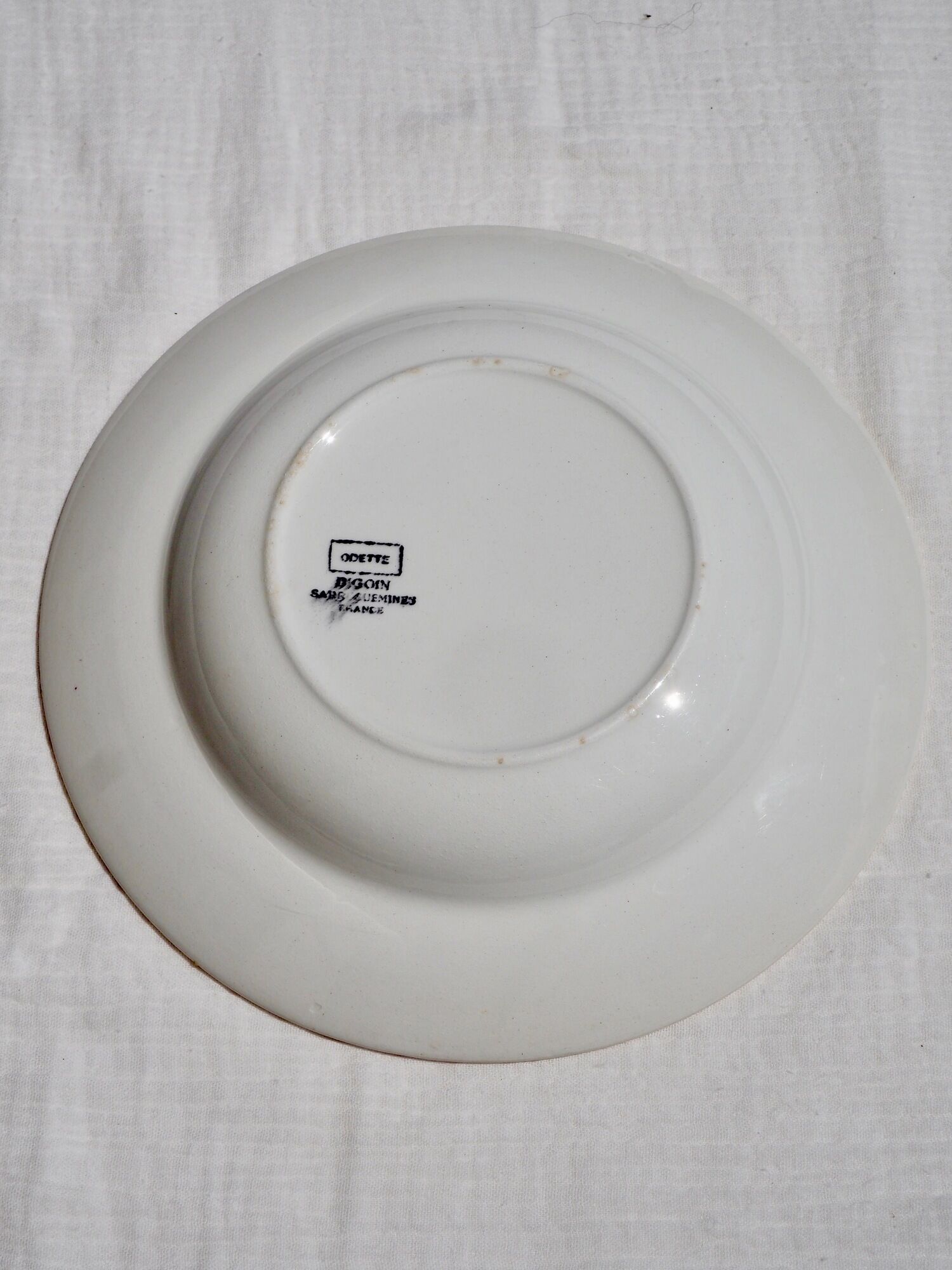 Set of 6 hollow plates Terre de Fer, model "Odette", Digoin Sarreguemines