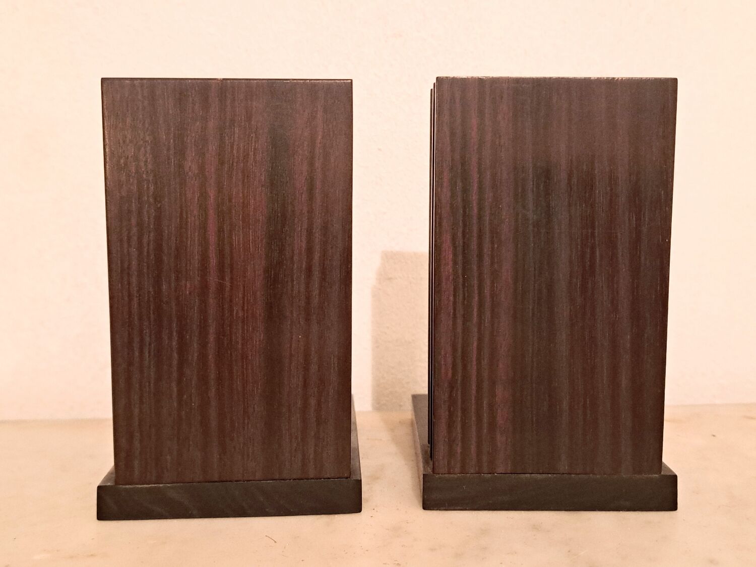 Art Deco pair of bookends in Macassar ebony.