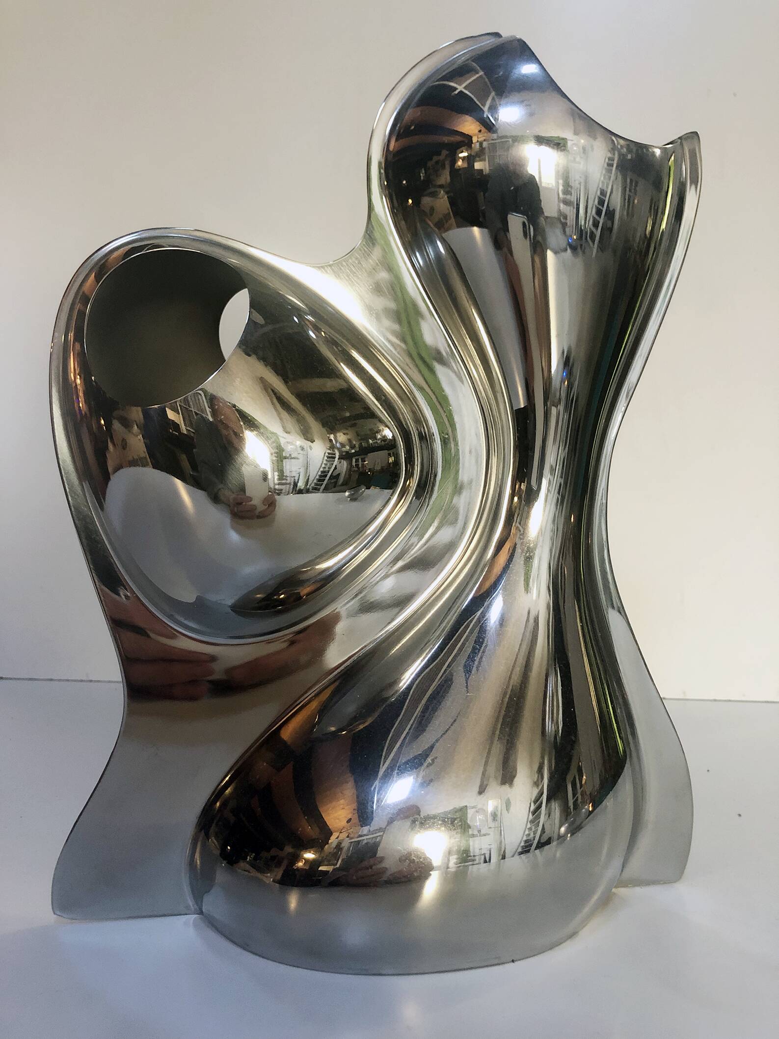 Sculpture Vase • Babyboop • Ron Arad • Alessi • 2002