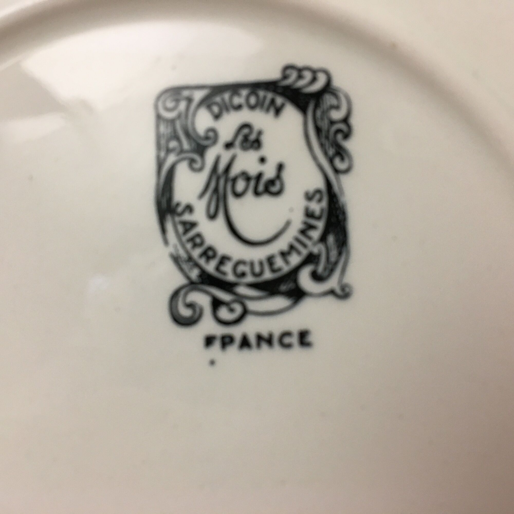 Set Of 6 Dessert Plates Representing 6 Months Of The Year. "Digoin Sarreguemines"