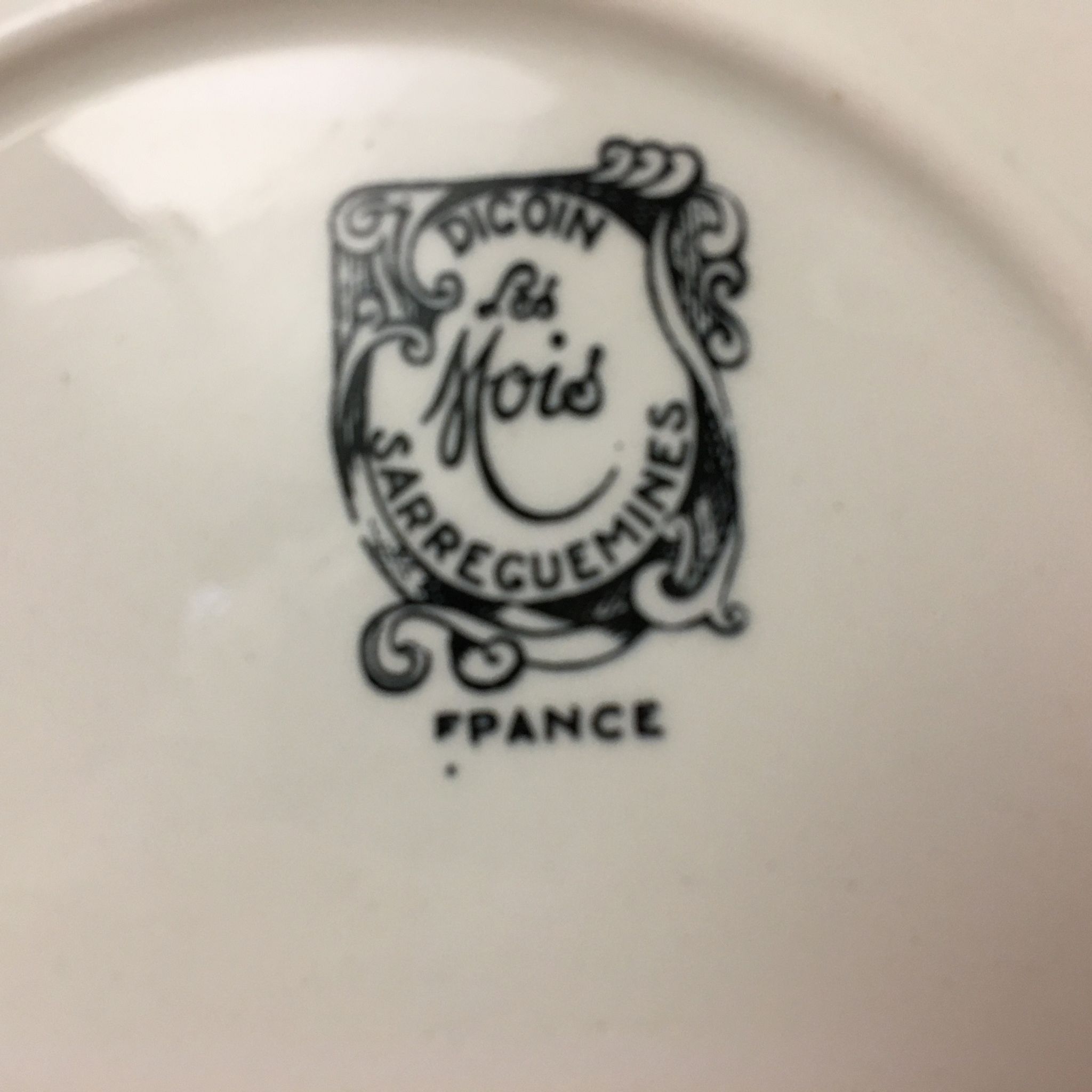 Set Of 6 Dessert Plates Representing 6 Months Of The Year. "Digoin Sarreguemines"