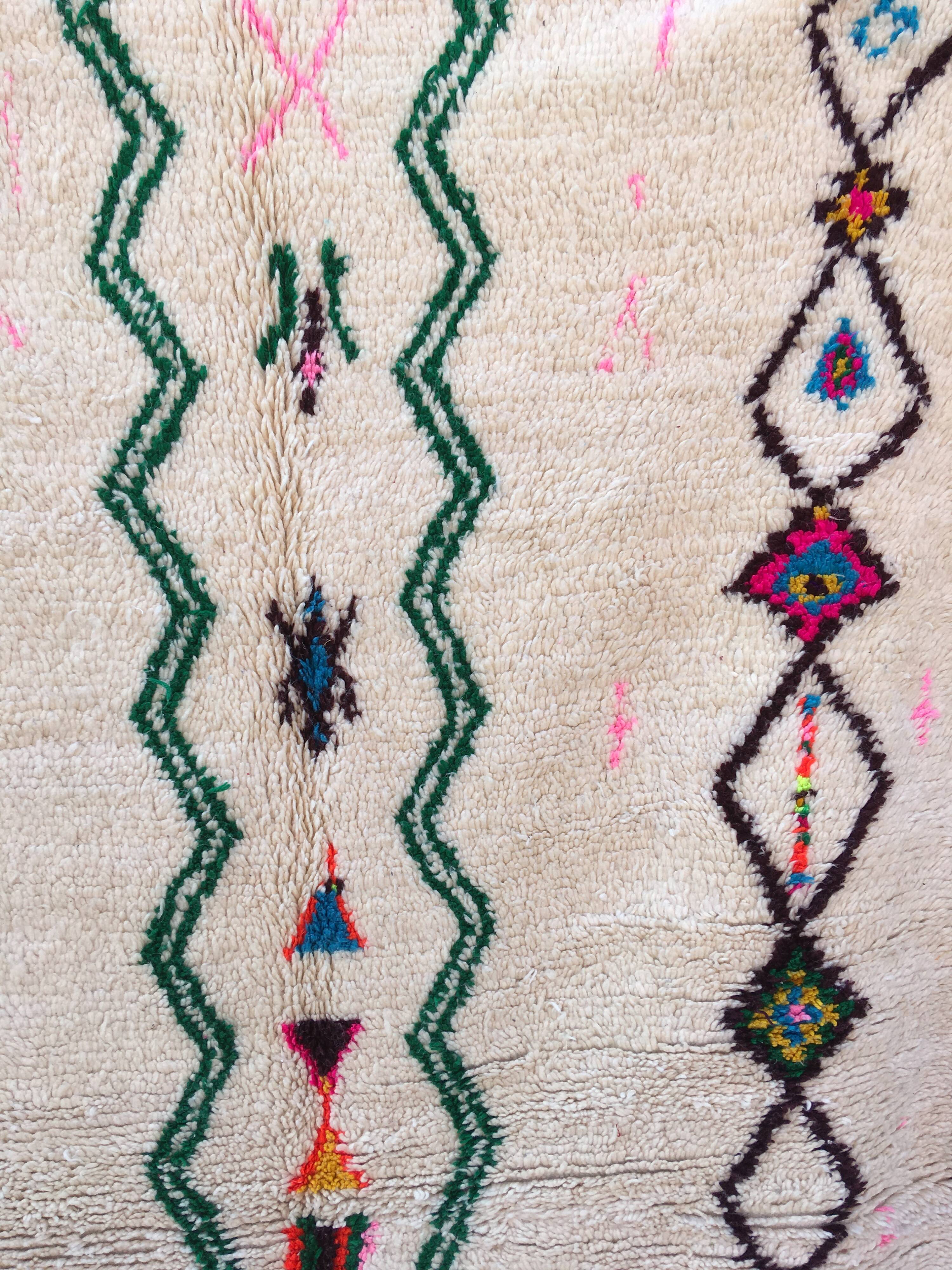 Azilal rug 252 x 158 cm