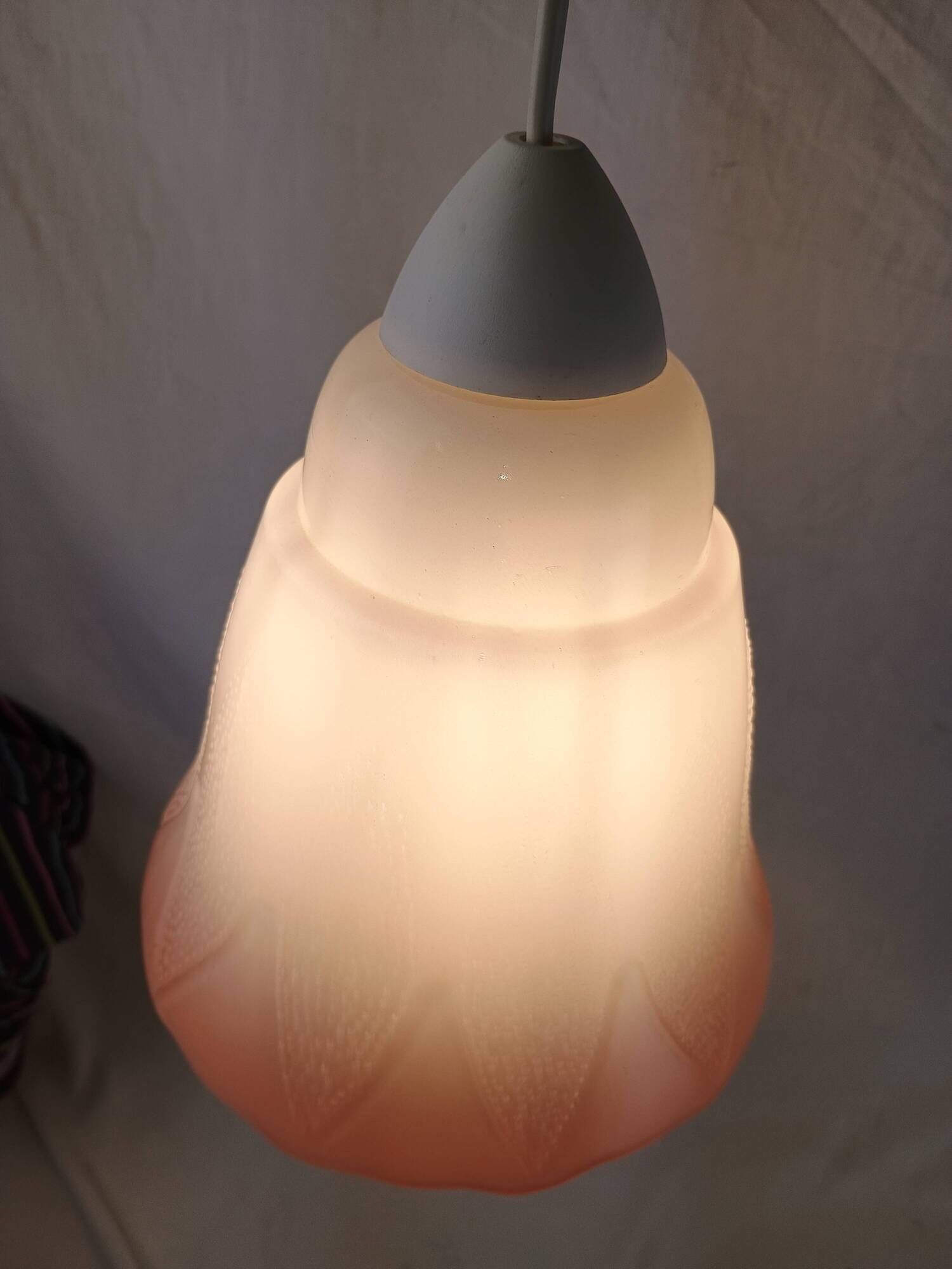 Mid-century white and pink glass suspension light, French vintage from the 1950s to 1960s.