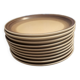 10 assiettes plates Gien