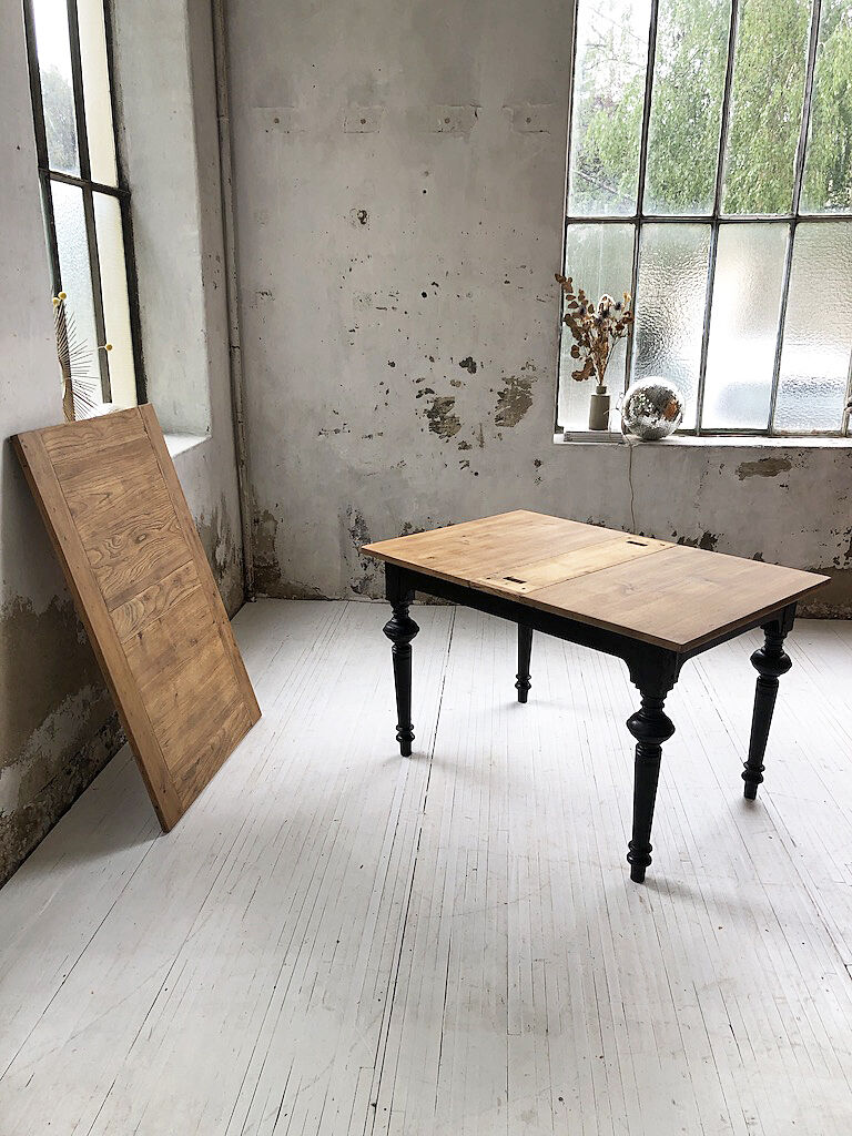 Ancient oak farm table with extensions 218 cm