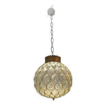 Lustre en verre de Murano avec cage en laiton, Italie, années 1960.