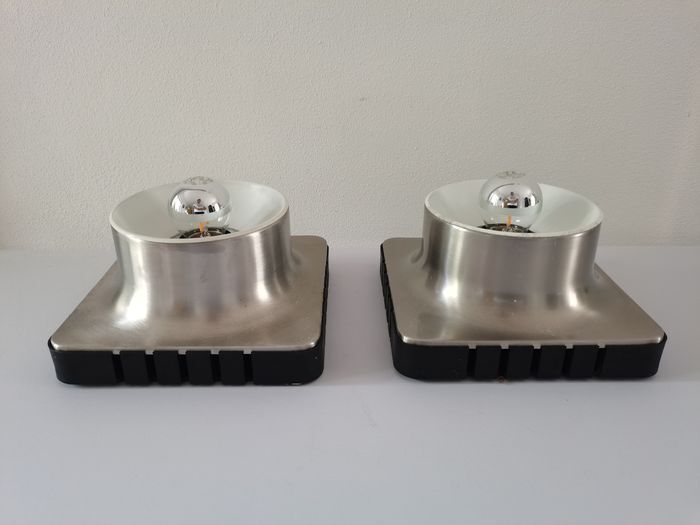 Pair of Italian Wall lamps Targetti