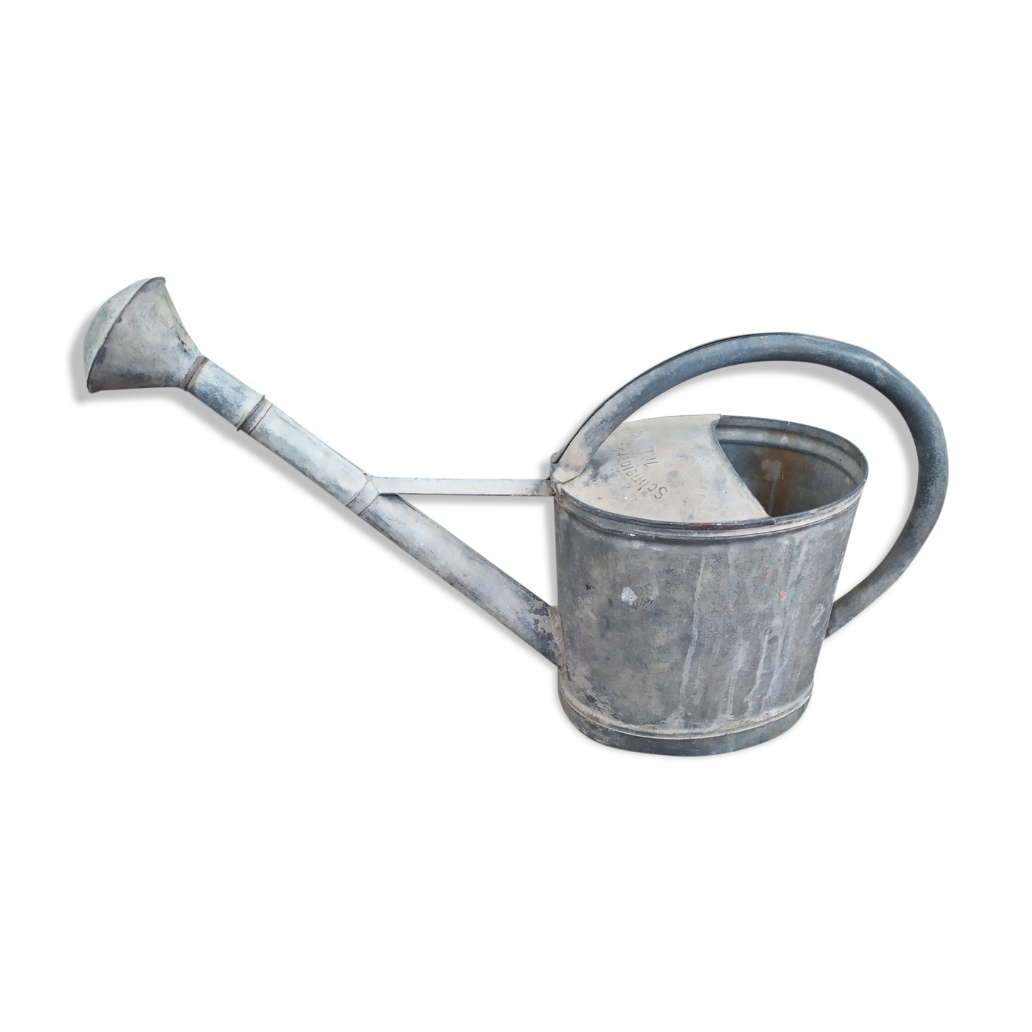 Zinc watering can + pommel - german