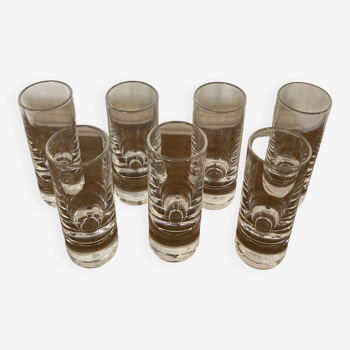 set de 7 verres à vodka estampillés cristal Saint Louis