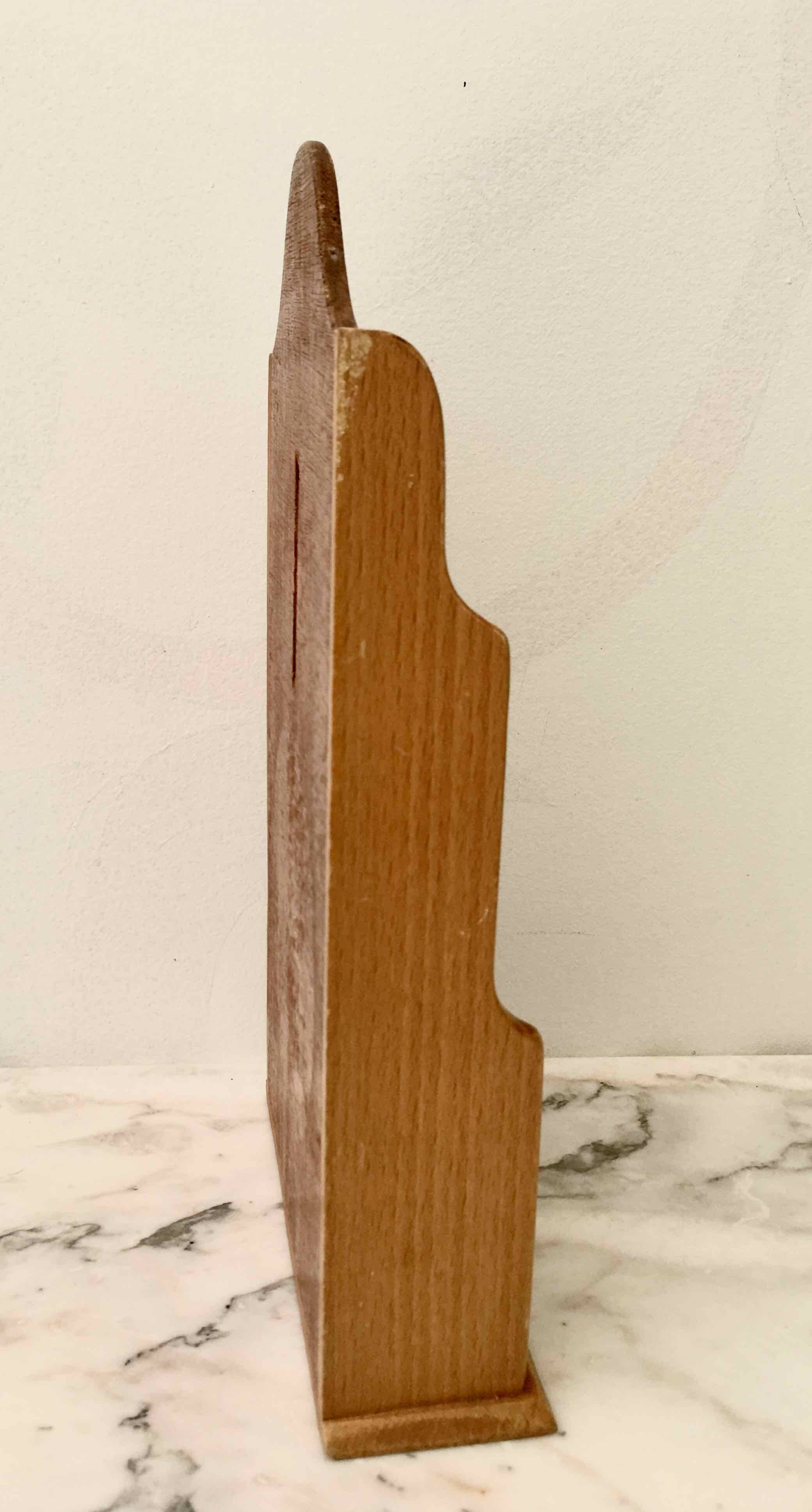 Perpetual calendar 1940s