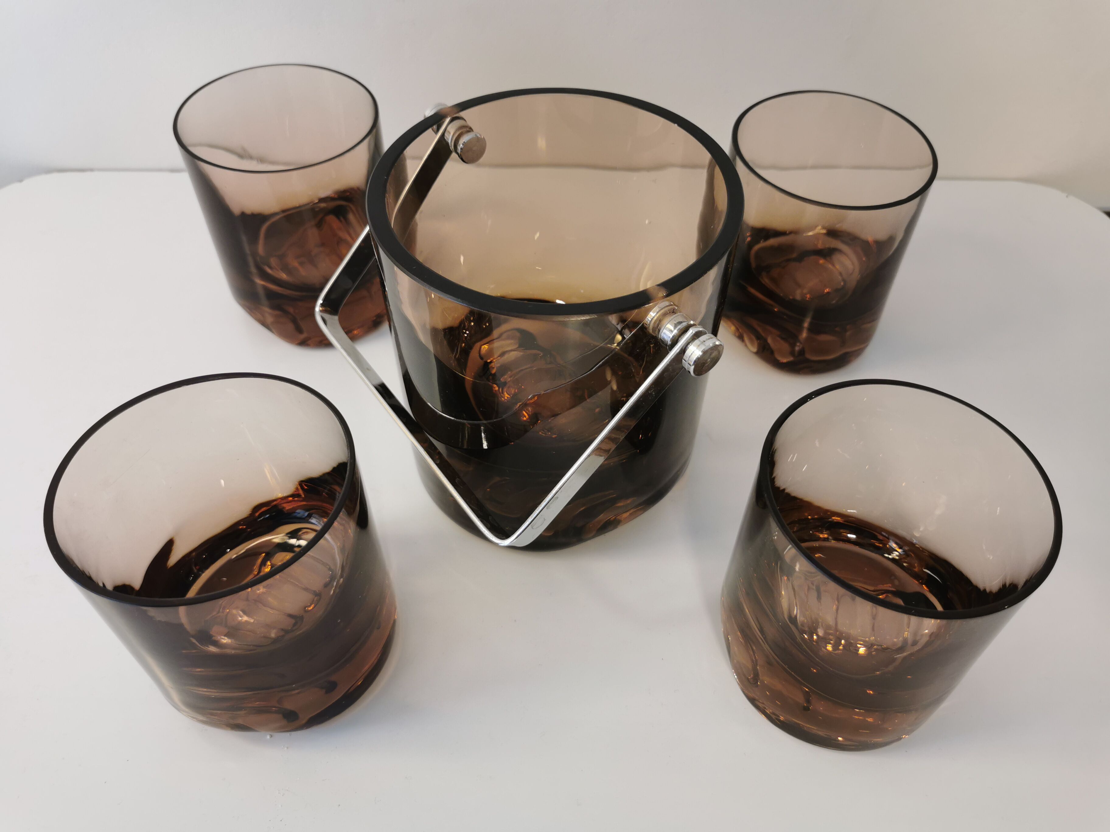 Vintage whisky service in 70s blown glass