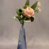 Conical soliflore vase in mixed blue and white glass