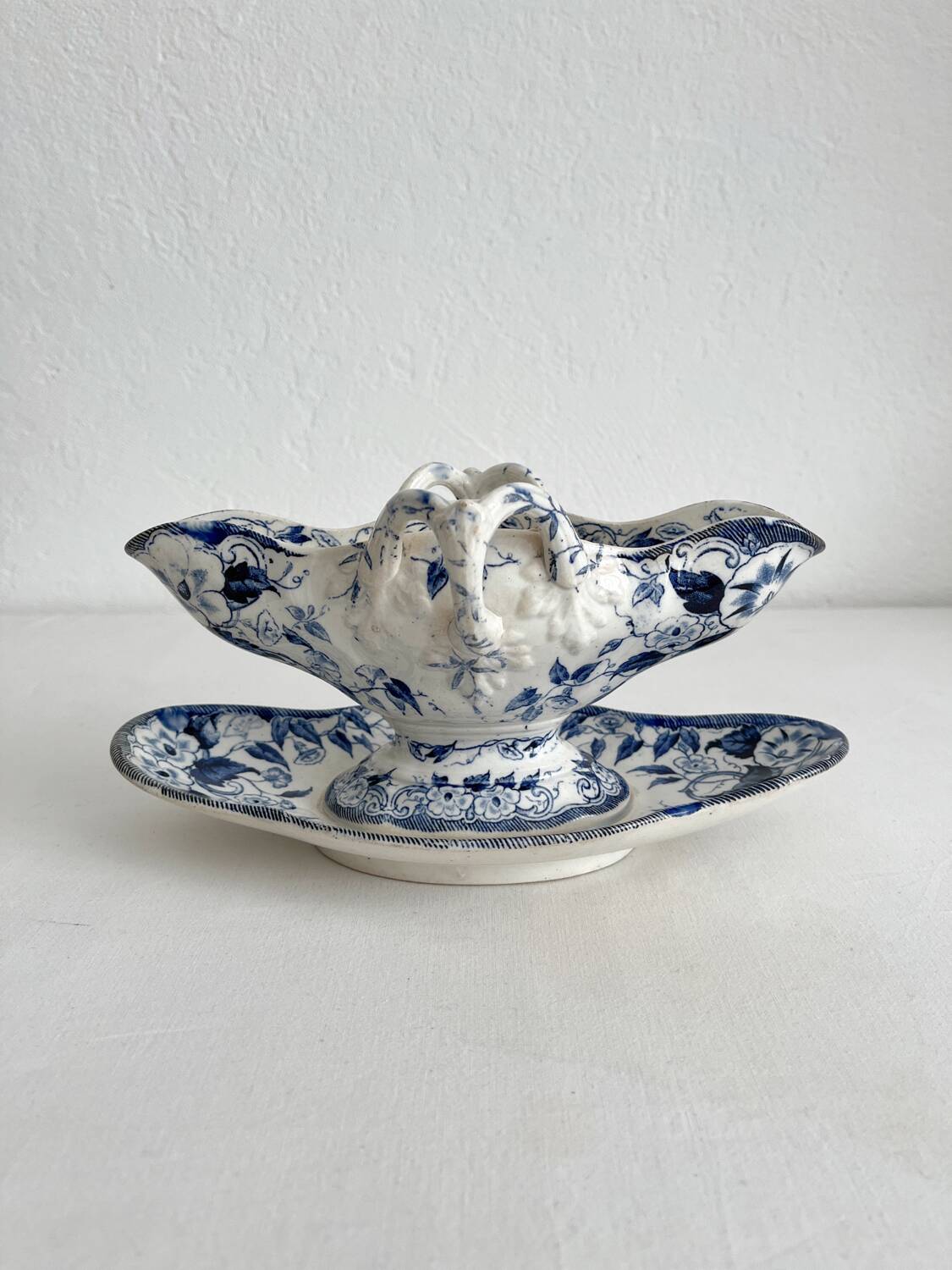 Old gravy boat in iron clay “Flora” Creil et Montereau