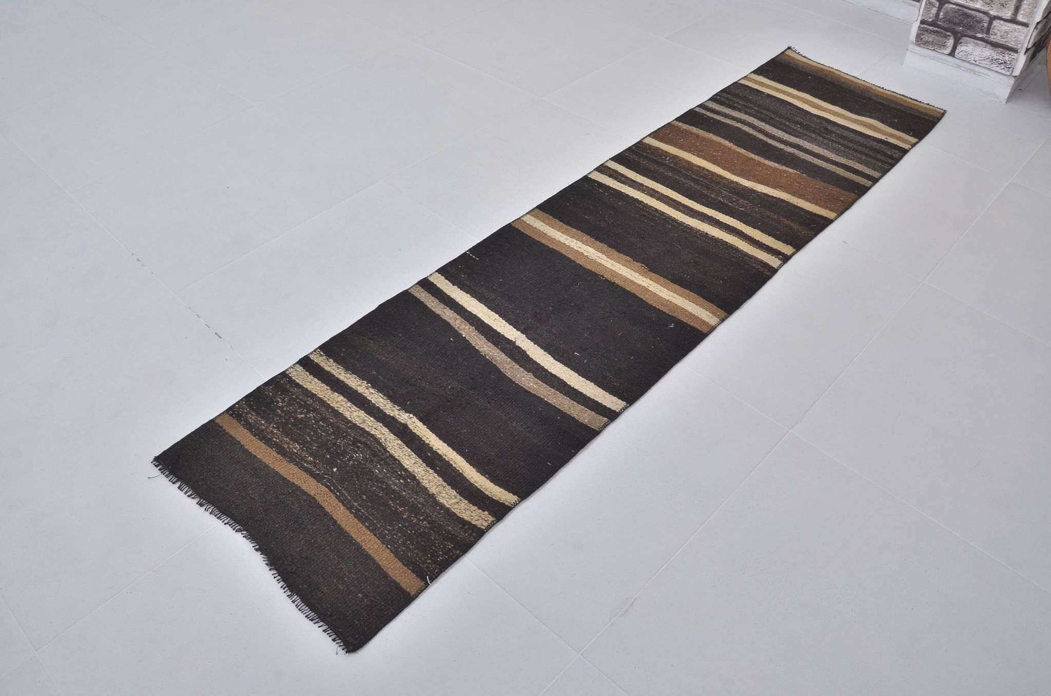 Tapis Kilim à rayures anatoliennes vintage sku3880