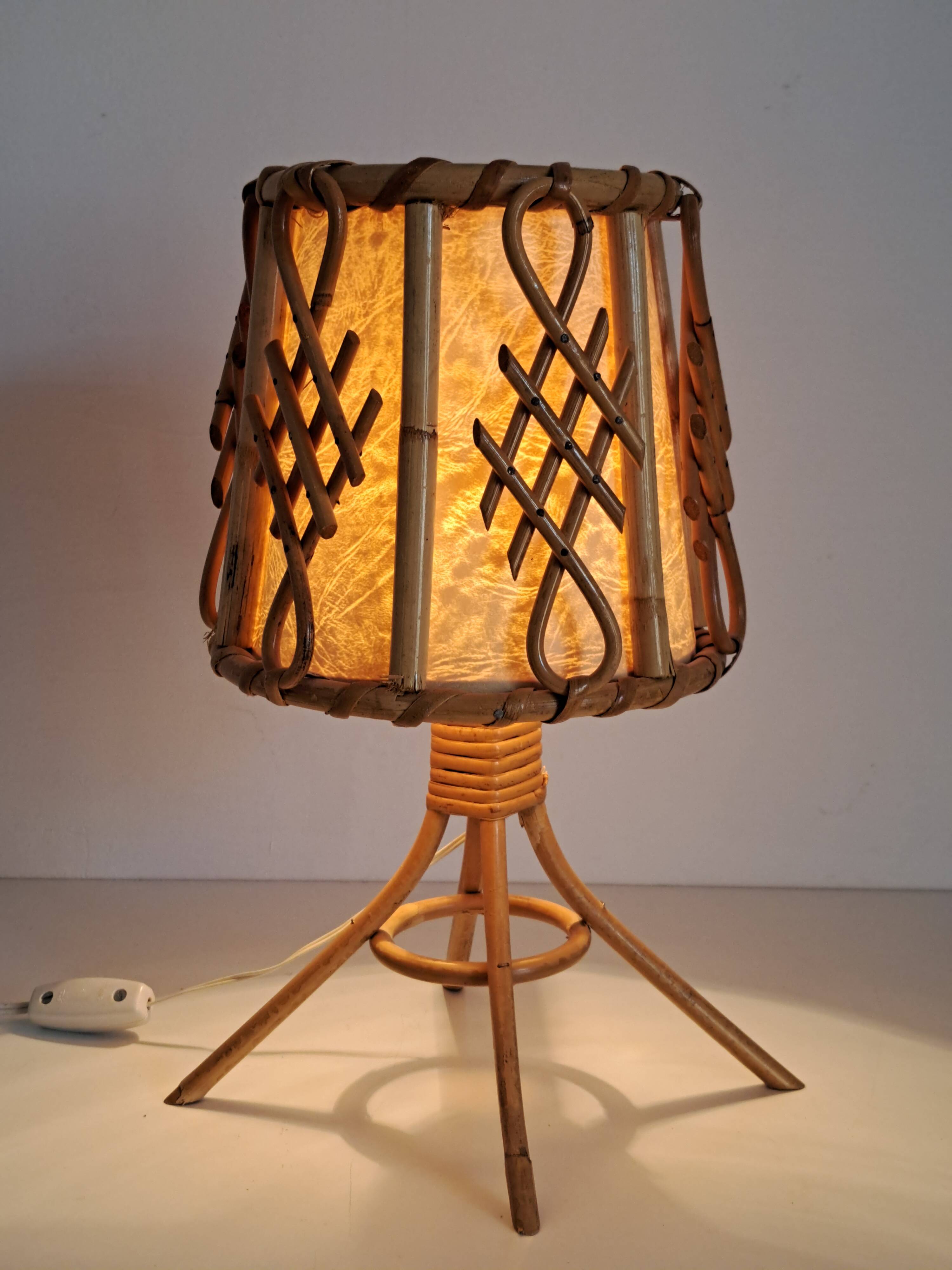 Bamboo bedside lamp